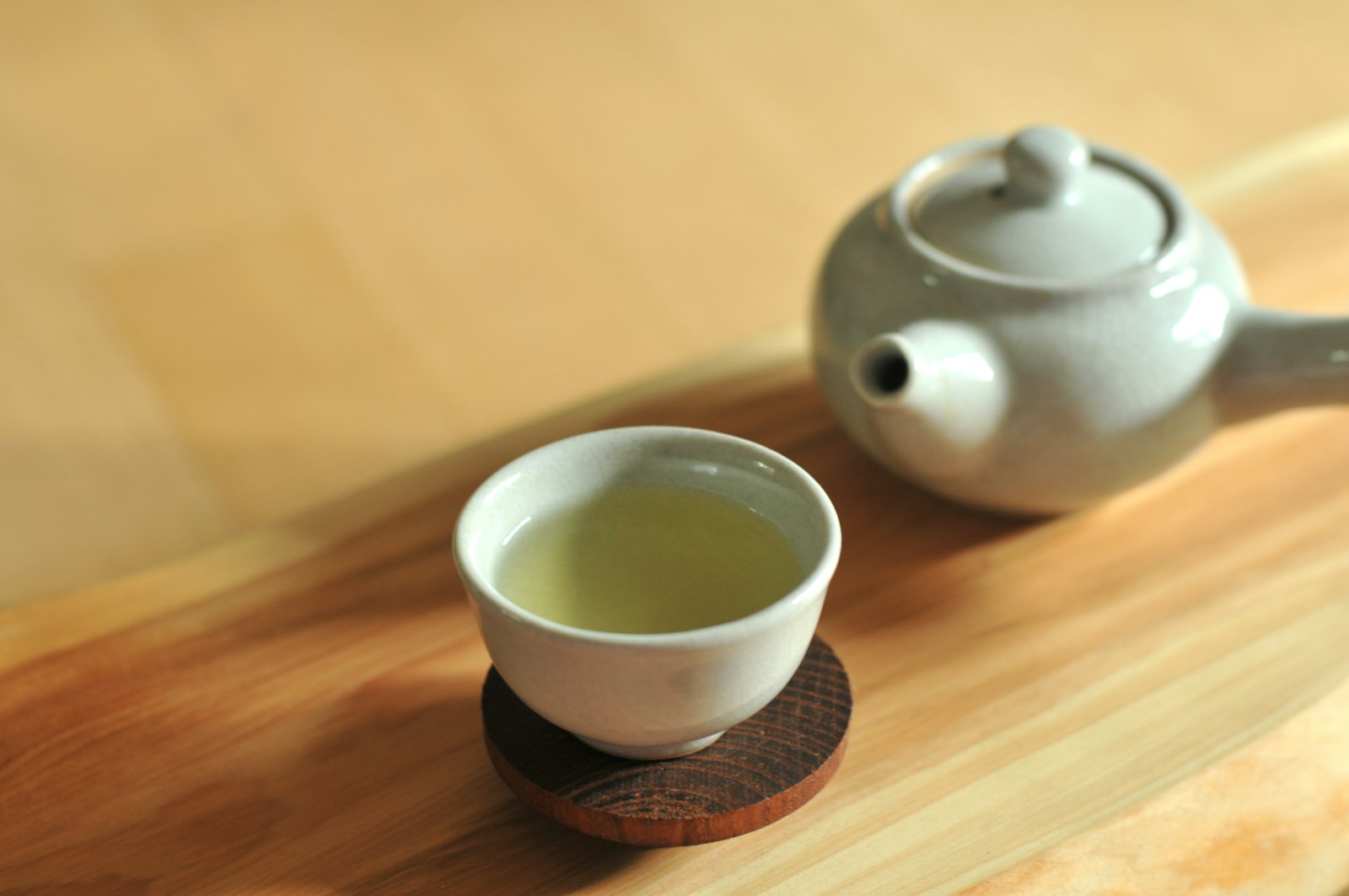 湯呑に注がれたお茶
